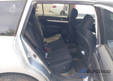 2013 Subaru Outback 2.5I Premium z USA, uszkodzony, nr VIN 4S4BRBGC0D3257363